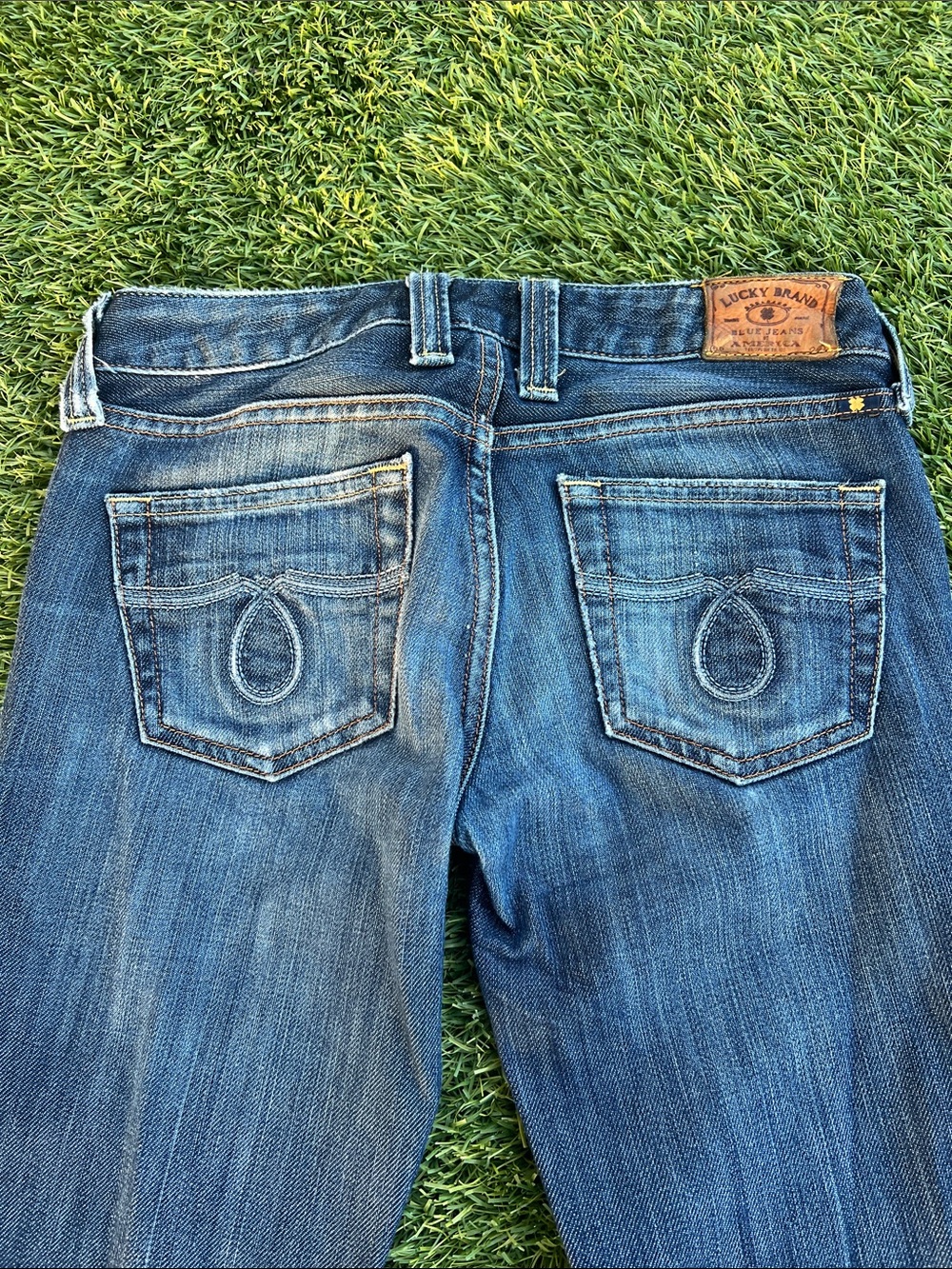 Lucky Brand Women's Dark Blue Flare Jeans - Picture 8 of 11